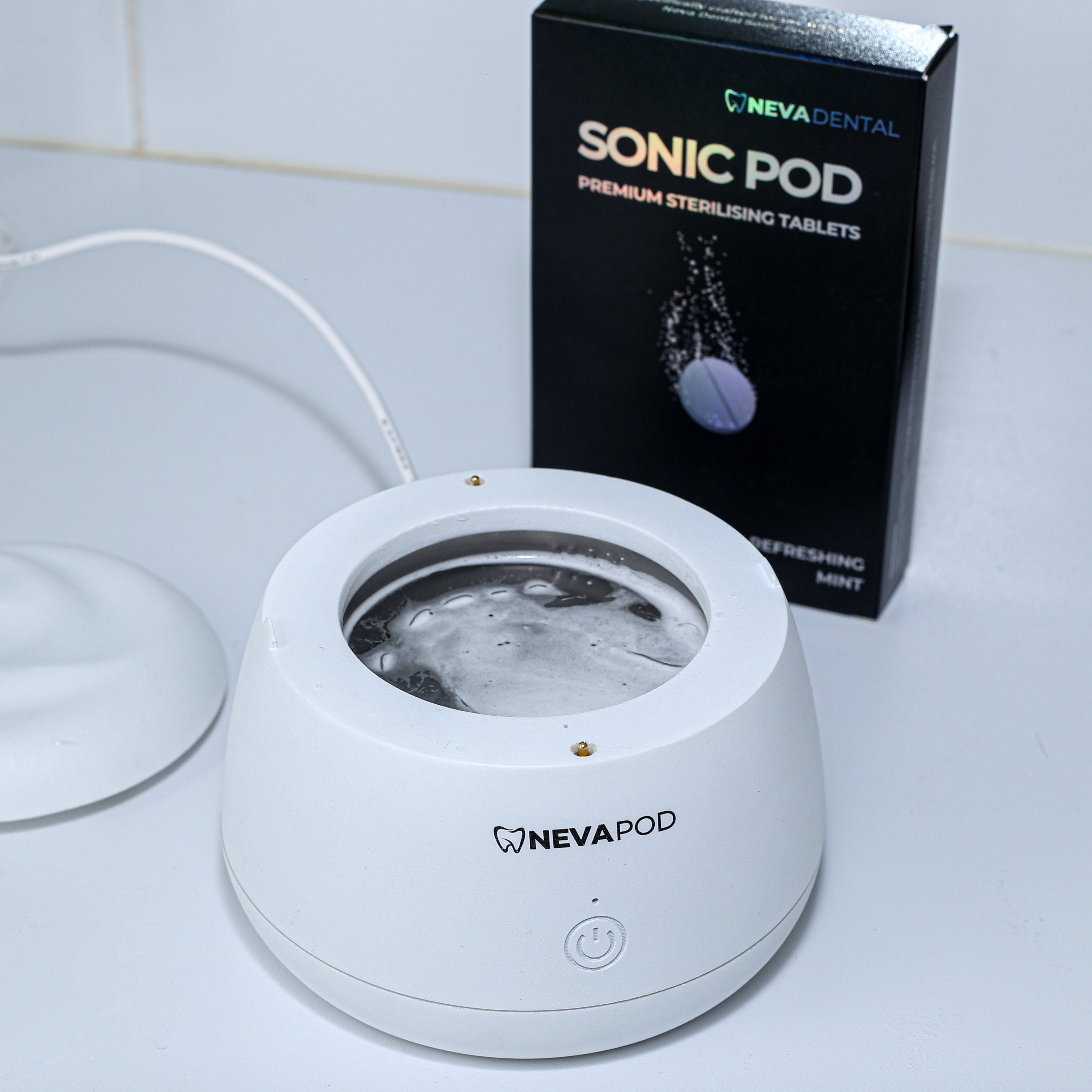 neva_dental_sonic_pod_and_sterilising-tablets